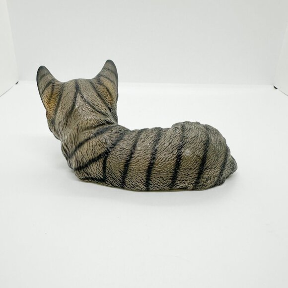 Vtg 1983 Harvey Knox Kingdom Porcelain Tabby Cat Kitten Sleeping Laying - Picture 4 of 6